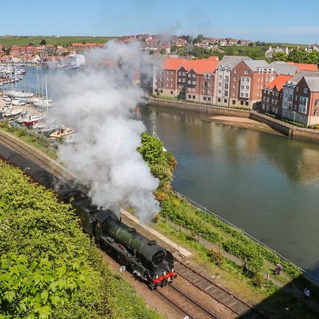 George Stephenson Engine Shed Apartment Уитби Екстериор снимка